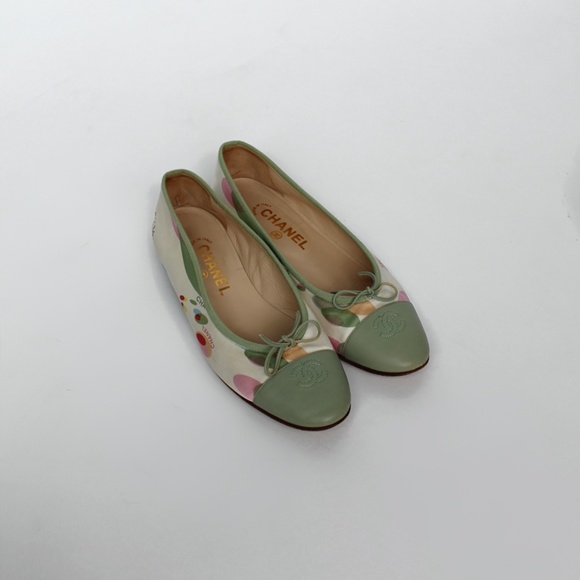 SOLD Chanel Satin Ballet Flats - Picture 3 of 4